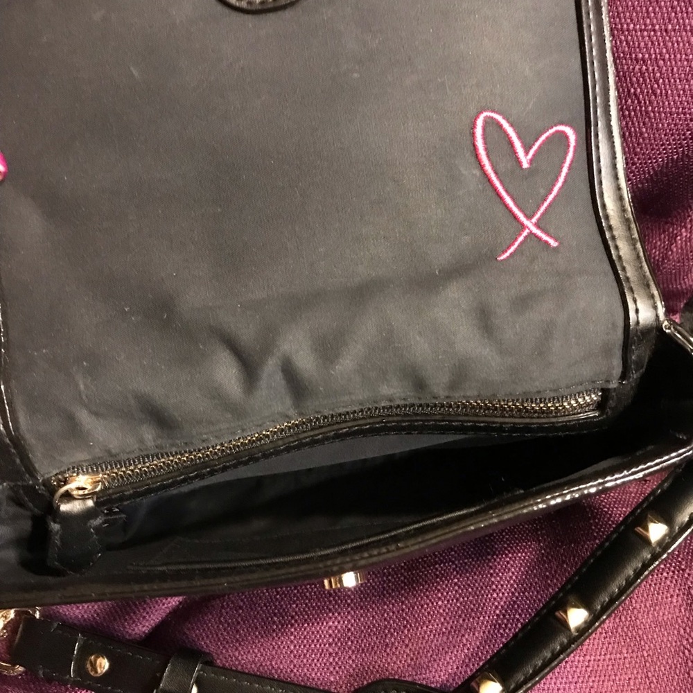 Victoria’s Secret Crossbody bag - Picture 2 of 5